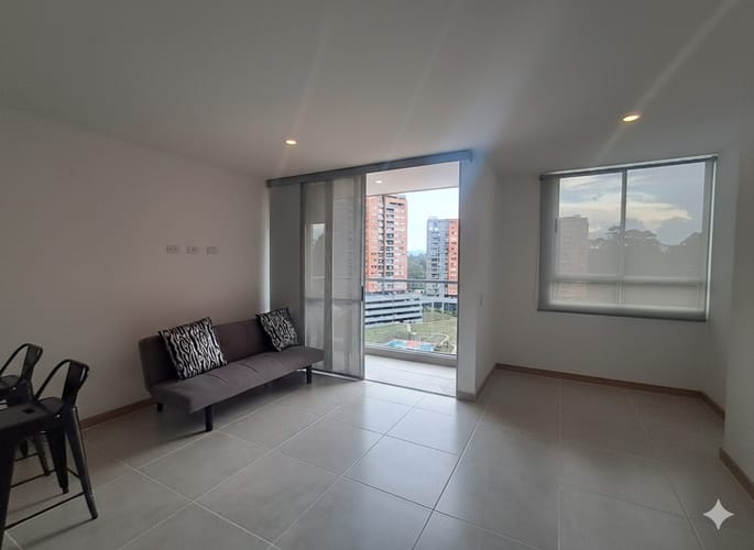 Apartamento de 2 alcobas en arriendo en Los Colegios, Rionegro, 66 m² · foto 4 de 13