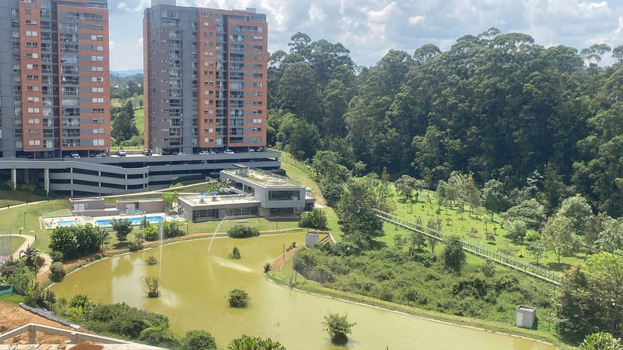Apartamento de 2 alcobas en arriendo en Los Colegios, Rionegro, 66 m² · foto 5 de 13