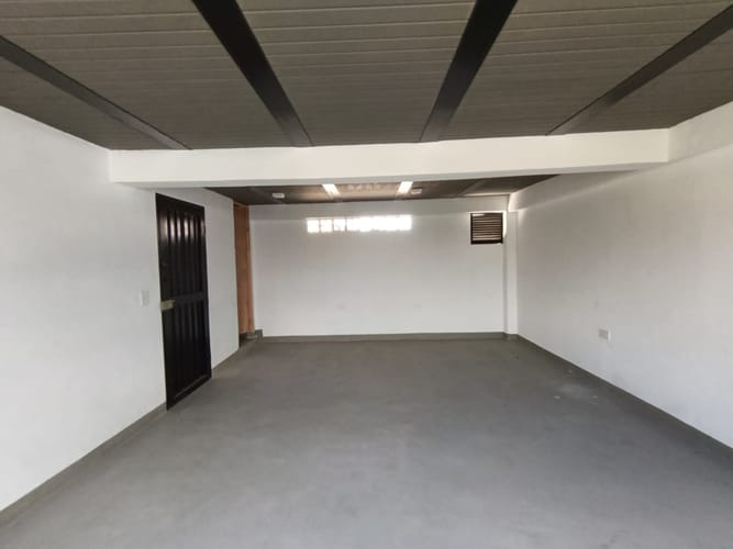 Local en arriendo en Caribe, Medellín, 30 m² · foto 7 de 10