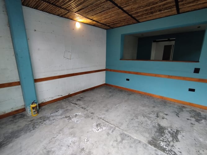 Local en arriendo en El Poblado, Medellín, 74 m² · foto 2 de 15