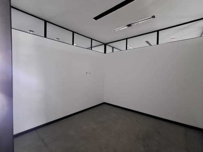Oficina en arriendo en Llano Grande, Rionegro, 10 m² · foto 6 de 8