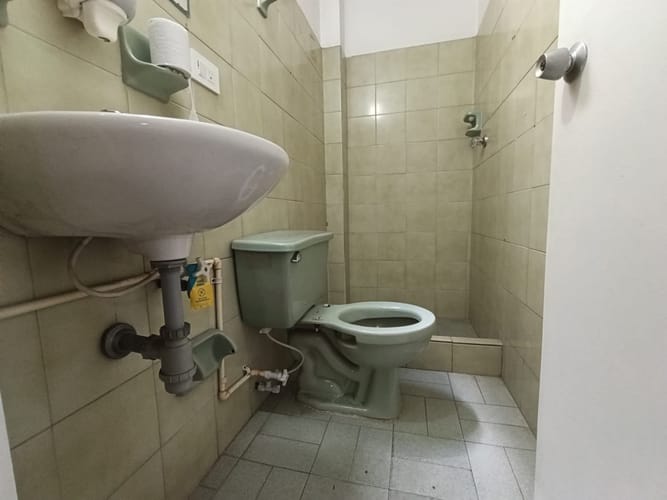 Local en arriendo en Boston, Medellín, 160 m² · foto 10 de 11