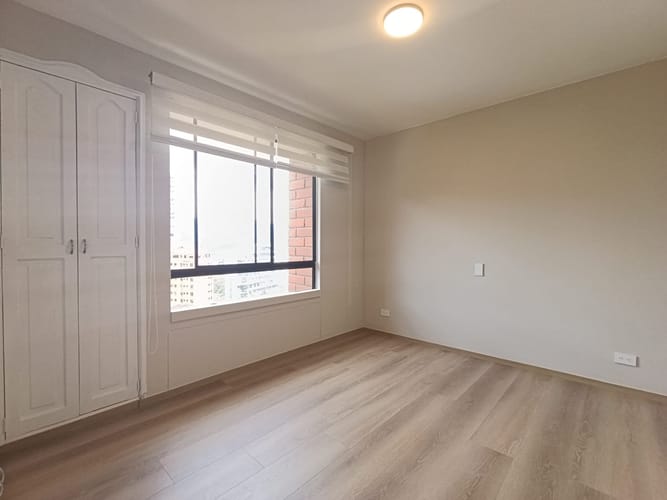 Apartamento de 3 alcobas en arriendo en Urbanización Las Cumbres, Medellín, 170 m² · foto 10 de 18