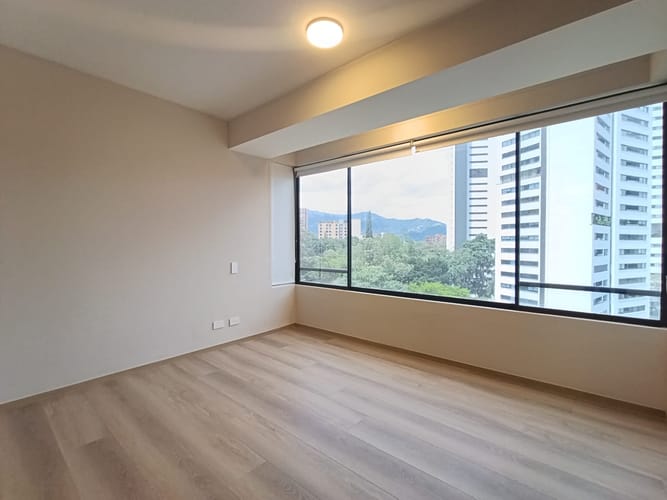 Apartamento de 3 alcobas en arriendo en Urbanización Las Cumbres, Medellín, 170 m² · foto 12 de 18