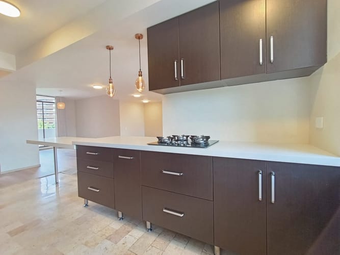 Apartamento de 3 alcobas en arriendo en Urbanización Las Cumbres, Medellín, 170 m² · foto 18 de 18