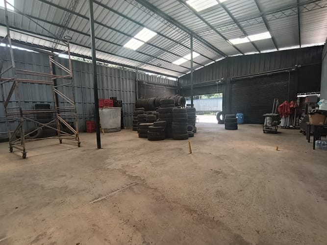 Bodega en arriendo en Guarne, 315 m² · foto 4 de 10