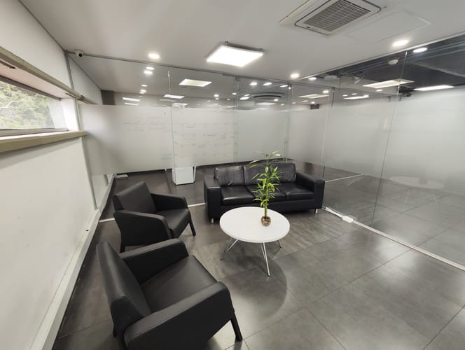 Local en arriendo en San Fernando, Itagüí, 300 m² · foto 5 de 16