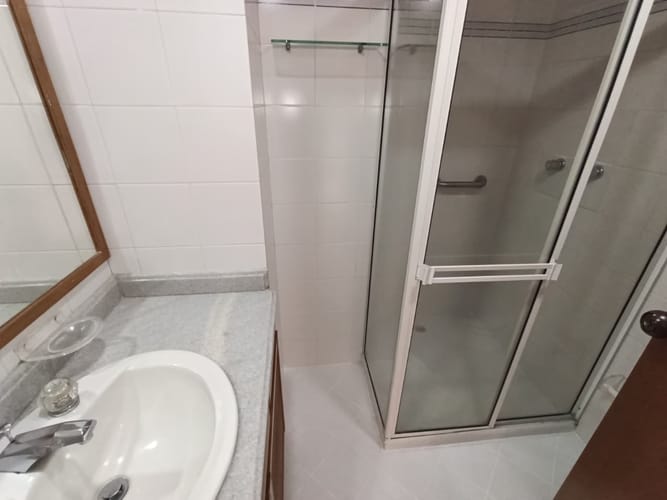 Apartamento de 3 alcobas en arriendo en El Poblado, Medellín, 145 m² · foto 11 de 20