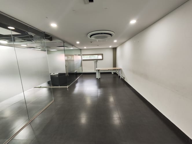 Local en arriendo en San Fernando, Itagüí, 300 m² · foto 8 de 16