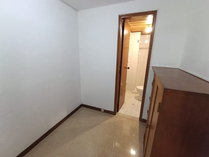 Apartamento de 3 alcobas en arriendo en El Poblado, Medellín, 145 m² · foto 17 de 20