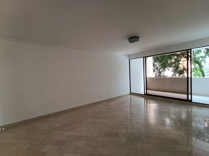 Apartamento de 3 alcobas en arriendo en El Poblado, Medellín, 134 m² · foto 2 de 18