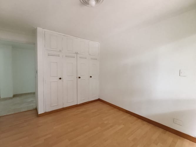 Apartamento de 3 alcobas en arriendo en El Poblado, Medellín, 134 m² · foto 9 de 18