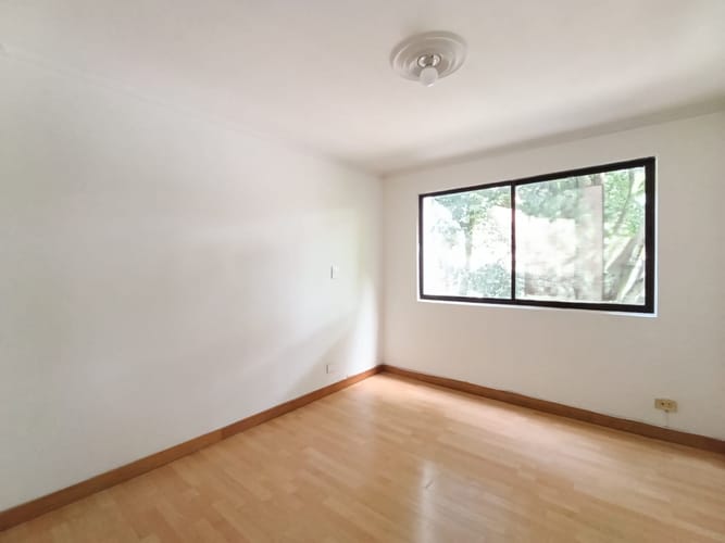 Apartamento de 3 alcobas en arriendo en El Poblado, Medellín, 134 m² · foto 10 de 18