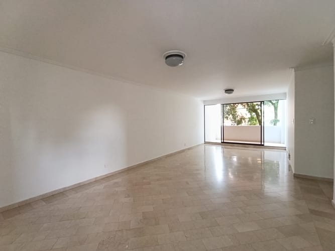 Apartamento de 3 alcobas en arriendo en El Poblado, Medellín, 134 m² · foto 14 de 18