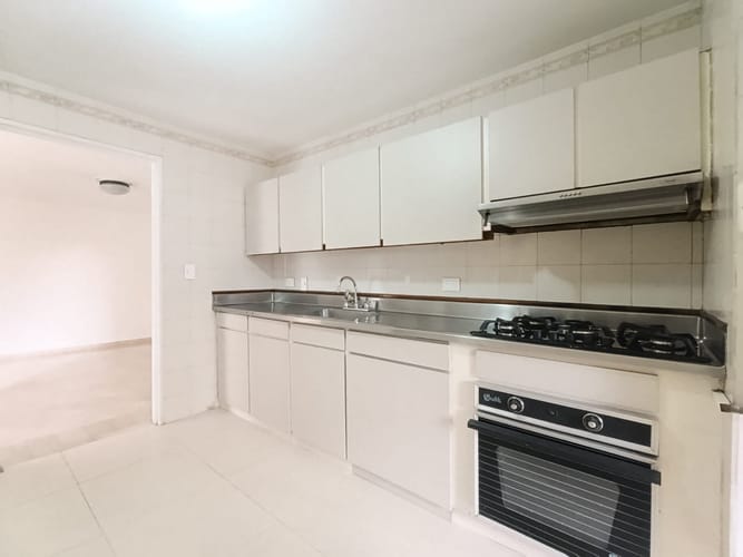Apartamento de 3 alcobas en arriendo en El Poblado, Medellín, 134 m² · foto 17 de 18