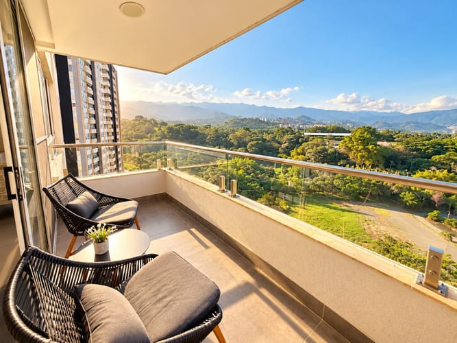 Apartamento en venta en Ciudad Jardin, Cali · foto 4 de 17