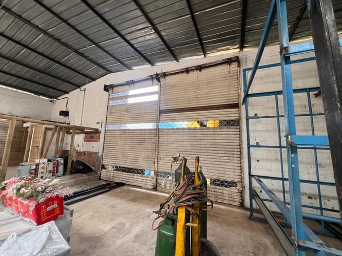 Bodega en arriendo en Travesias, Medellín, 280 m² · foto 4 de 11