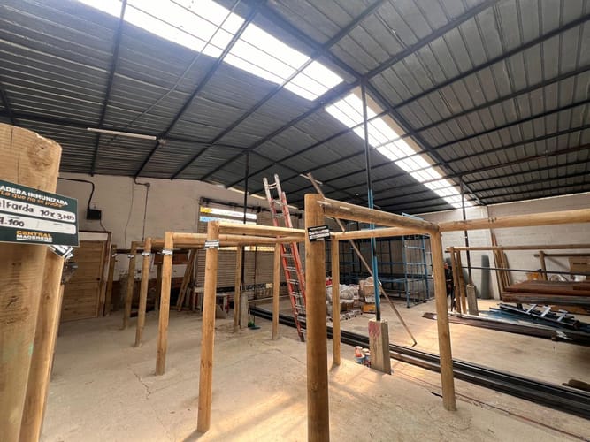 Bodega en arriendo en Travesias, Medellín, 280 m² · foto 7 de 11