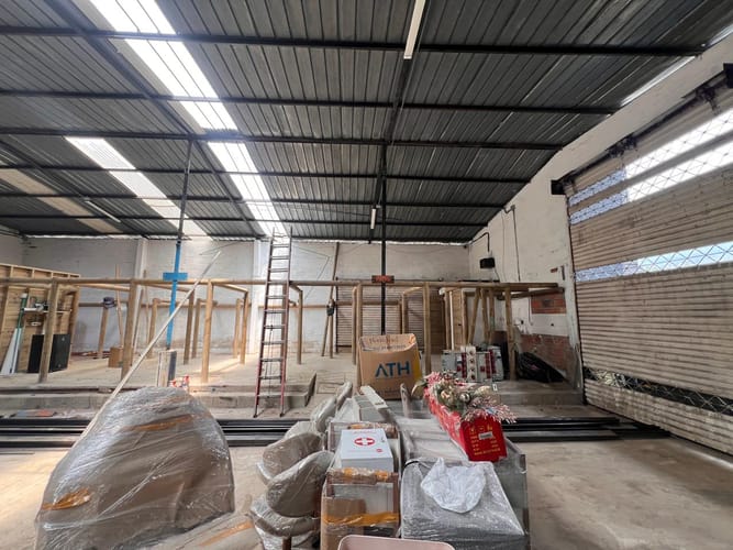 Bodega en arriendo en Travesias, Medellín, 280 m² · foto 8 de 11