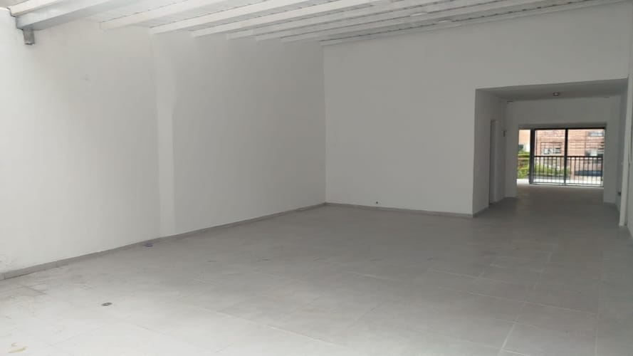 Local en arriendo en Laureles, Medellín, 130 m² · foto 3 de 8