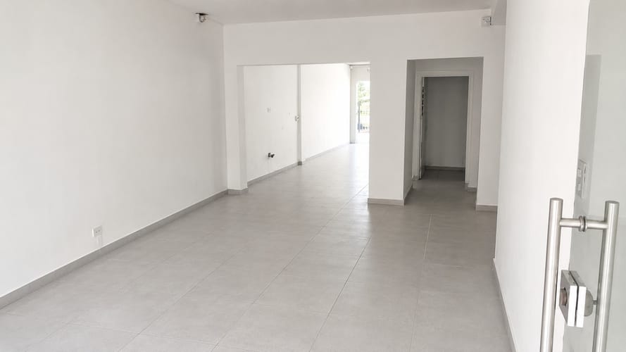 Local en arriendo en Laureles, Medellín, 130 m² · foto 4 de 8