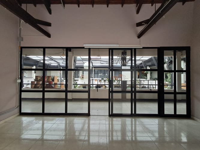 Local en arriendo en El Poblado, Medellín, 23 m² · foto 8 de 8
