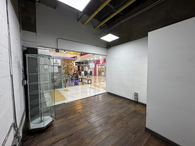 Local en arriendo en Zona Industrial No. 1, Itagüí, 14 m² · foto 4 de 15