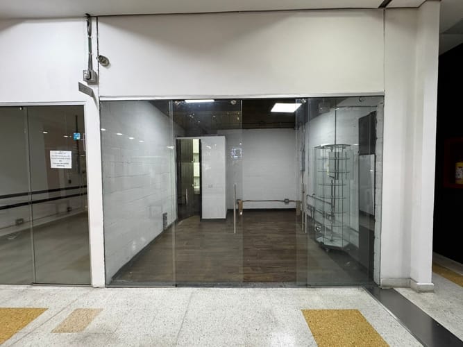 Local en arriendo en Zona Industrial No. 1, Itagüí, 14 m² · foto 6 de 15