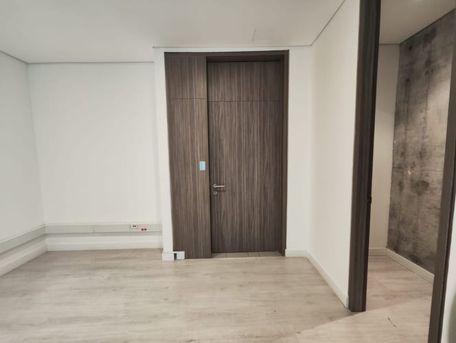 Oficina en arriendo en Patio Bonito, Medellín, 52 m² · foto 11 de 13