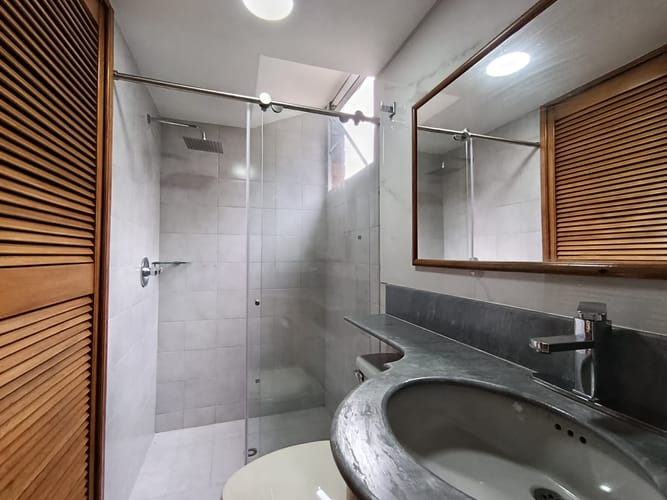 Apartamento de 3 alcobas en arriendo en El Poblado, Medellín, 83 m² · foto 10 de 14