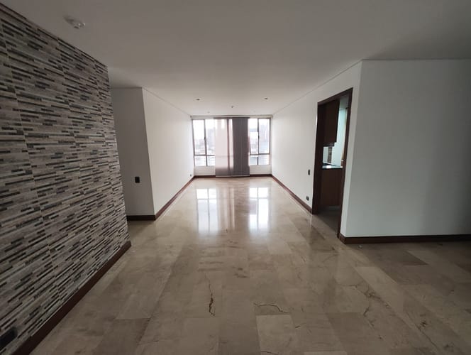 Apartamento de 3 alcobas en arriendo en El Poblado, Medellín, 176 m² · foto 5 de 20