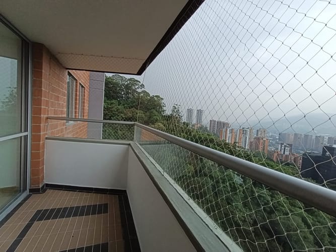 Apartamento de 3 alcobas en arriendo en Loma Del Indio, Medellín, 90 m² · foto 9 de 20