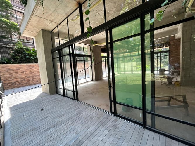 Local en arriendo en Las Lomas, Medellín, 230 m² · foto 3 de 13