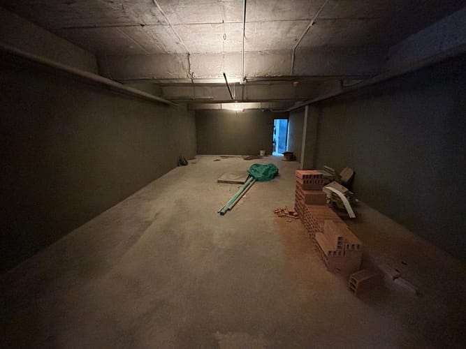Local en arriendo en Las Lomas, Medellín, 230 m² · foto 4 de 13