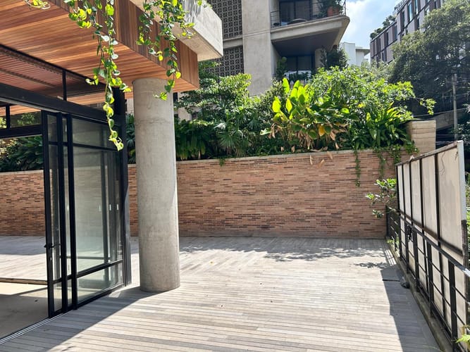 Local en arriendo en Las Lomas, Medellín, 230 m² · foto 12 de 13