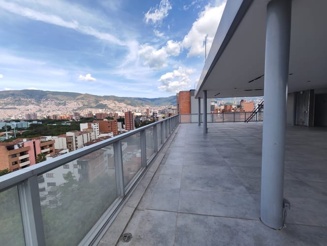 Oficina en arriendo en Laureles, Medellín, 270 m² · foto 18 de 20