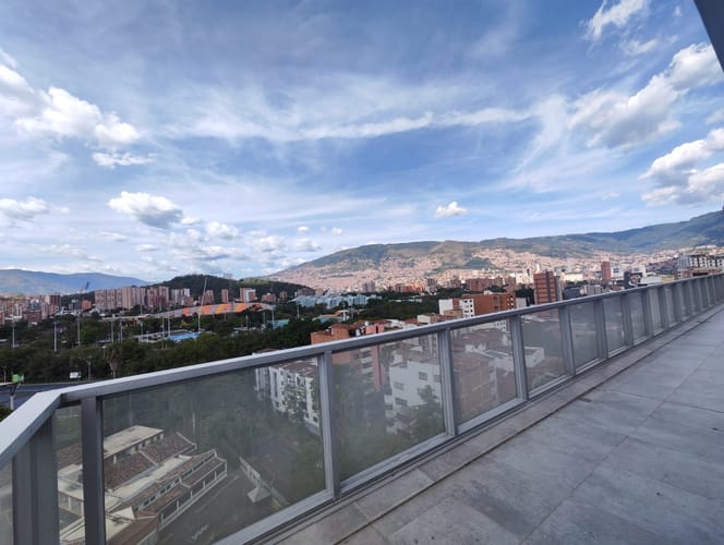 Oficina en arriendo en Laureles, Medellín, 270 m² · foto 19 de 20