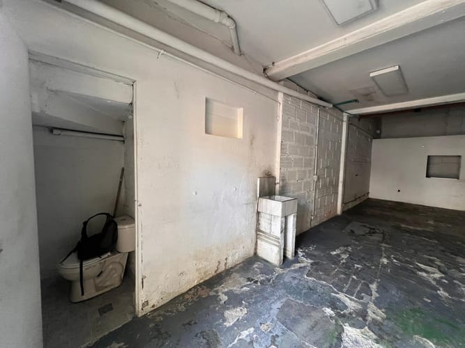 Bodega en arriendo en Laureles, Medellín, 58 m² · foto 7 de 20