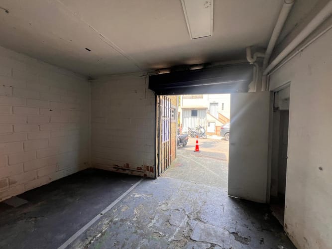 Bodega en arriendo en Laureles, Medellín, 58 m² · foto 12 de 20
