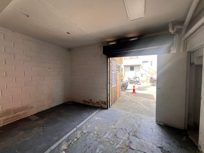 Bodega en arriendo en Laureles, Medellín, 58 m² · foto 16 de 20