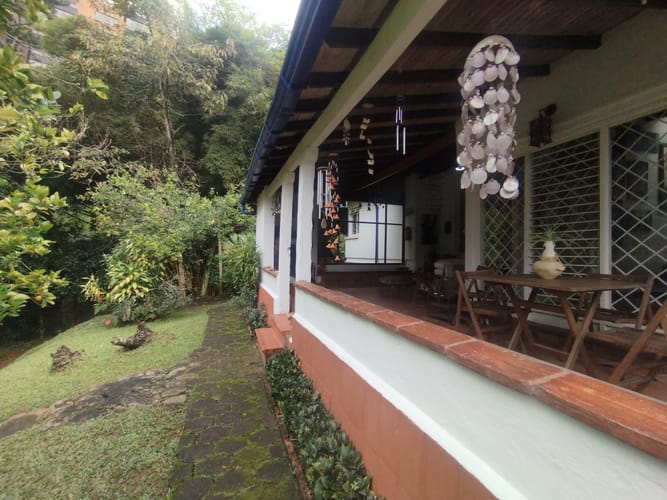 Casa de 4 alcobas en arriendo en El Poblado, Medellín, 360 m² · foto 4 de 20