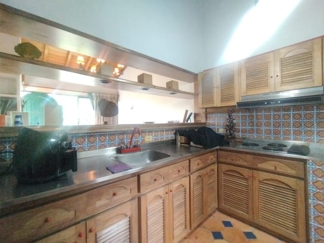 Casa de 4 alcobas en arriendo en El Poblado, Medellín, 360 m² · foto 15 de 20