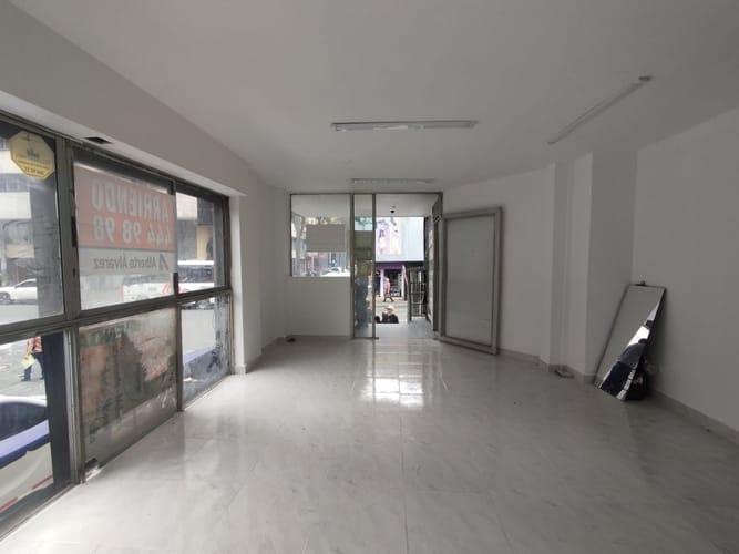 Local en arriendo en La Candelaria, Medellín, 40 m² · foto 5 de 10