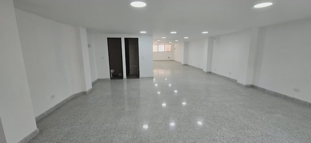 Local en arriendo en Centro, Itagüí, 138 m² · foto 3 de 9