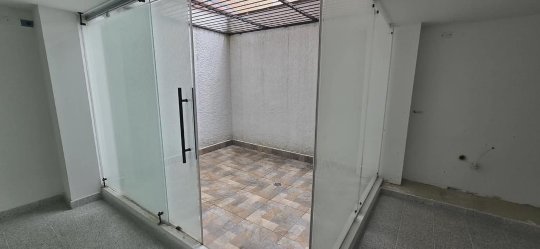 Local en arriendo en Centro, Itagüí, 138 m² · foto 4 de 9