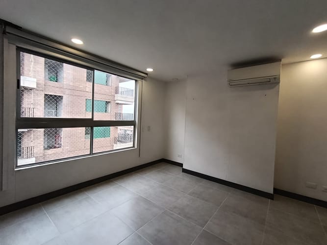 Apartamento de 3 alcobas en arriendo en El Poblado, Medellín, 125 m² · foto 5 de 20