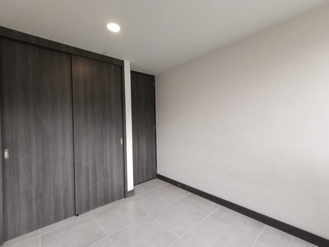 Apartamento de 3 alcobas en arriendo en El Poblado, Medellín, 125 m² · foto 6 de 20
