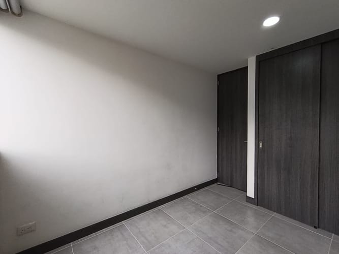 Apartamento de 3 alcobas en arriendo en El Poblado, Medellín, 125 m² · foto 8 de 20