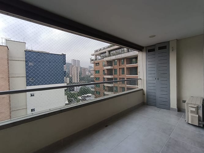 Apartamento de 3 alcobas en arriendo en El Poblado, Medellín, 125 m² · foto 14 de 20
