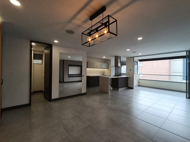 Apartamento de 3 alcobas en arriendo en El Poblado, Medellín, 125 m² · foto 16 de 20
